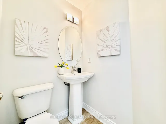 Property image - 101B Finch Ave