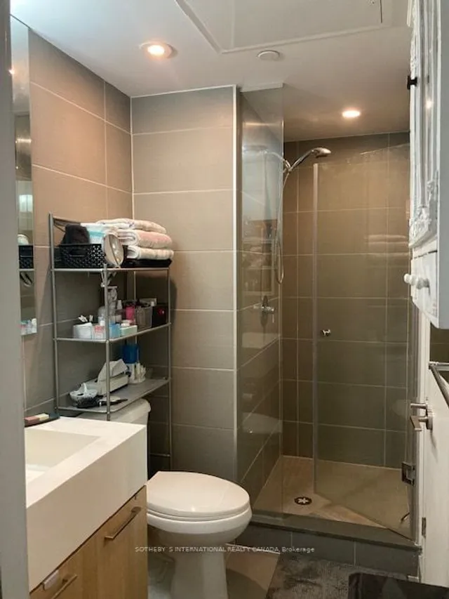 Additional property image - 461 Adelaide St Unit 338