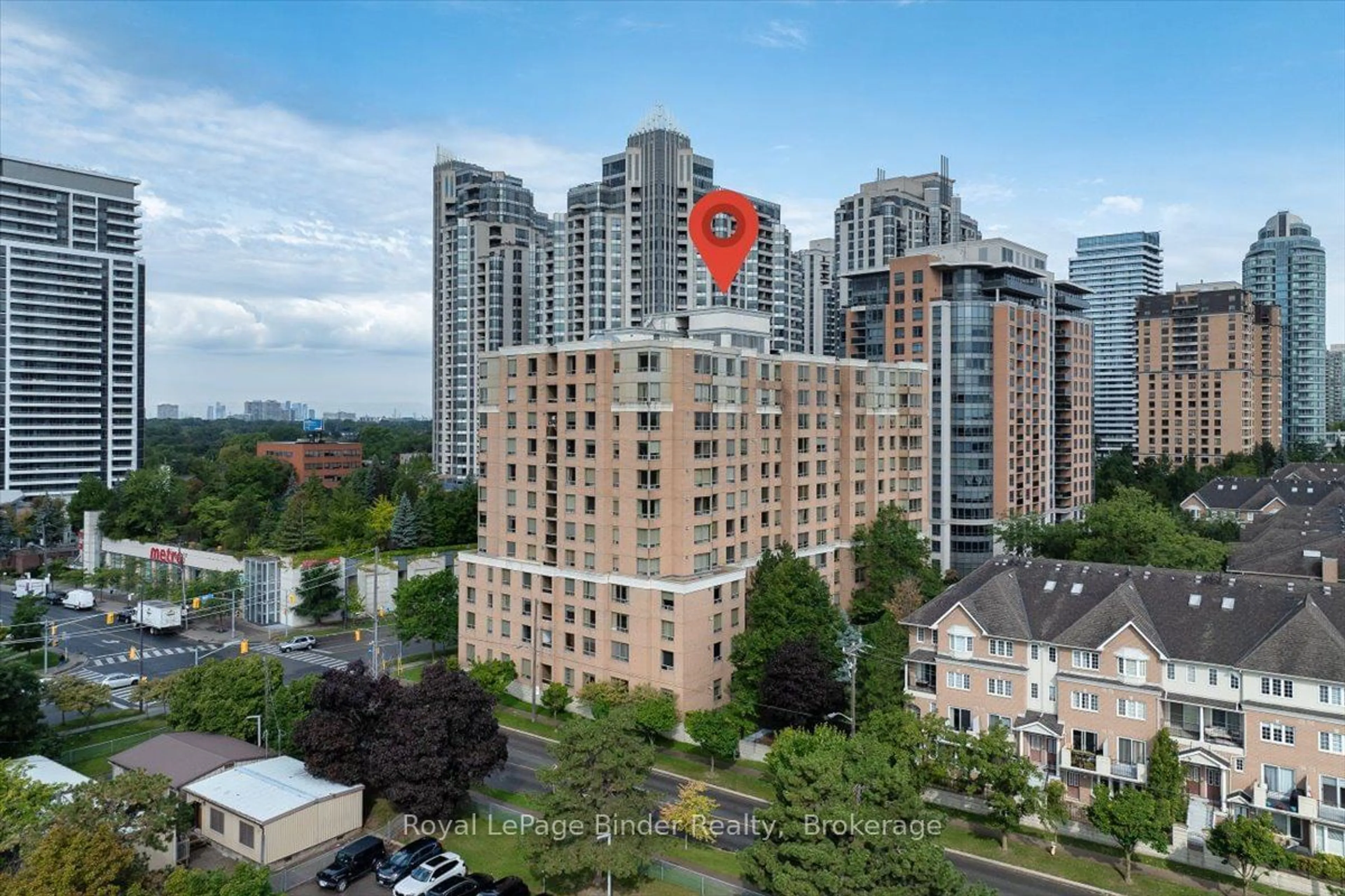 A pic from exterior of the house or condo, the view of city buildings for 88 Grandview Way #112, Toronto Ontario M2N 6V6