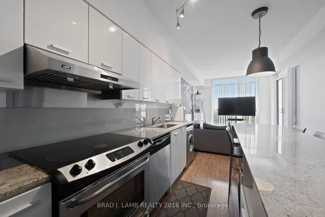 Additional property image - 33 Singer Crt Unit 2110