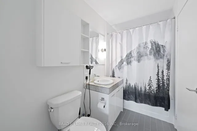Additional property image - 33 Singer Crt Unit 2110