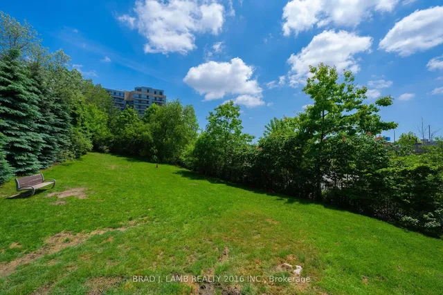 Additional property image - 33 Singer Crt Unit 2110