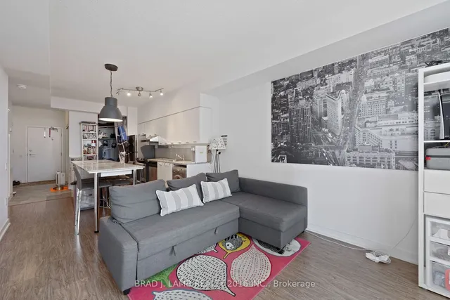 Additional property image - 33 Singer Crt Unit 2110