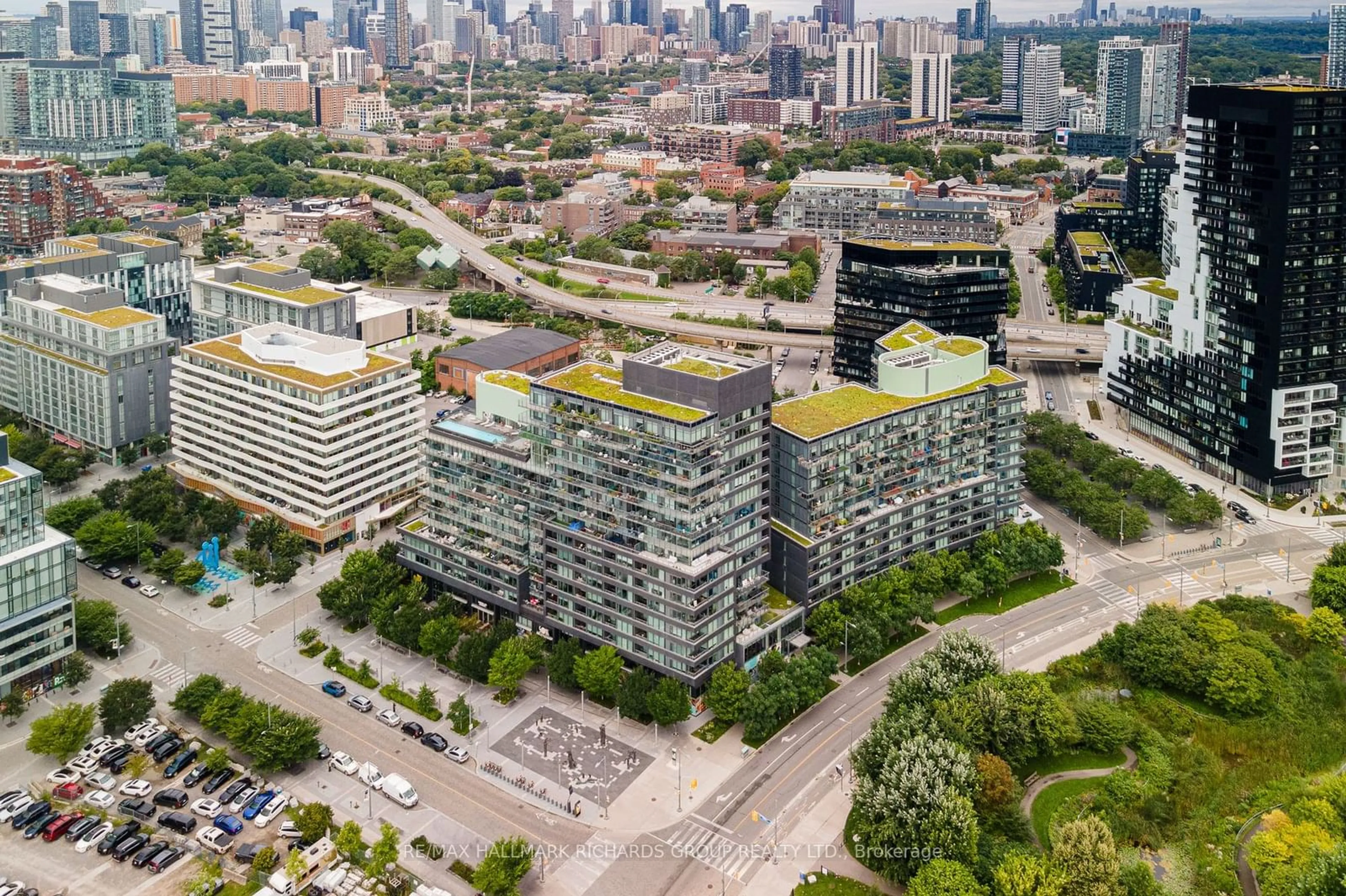 A pic from exterior of the house or condo, the view of city buildings for 120 Bayview Ave #S901, Toronto Ontario M5A 3R7