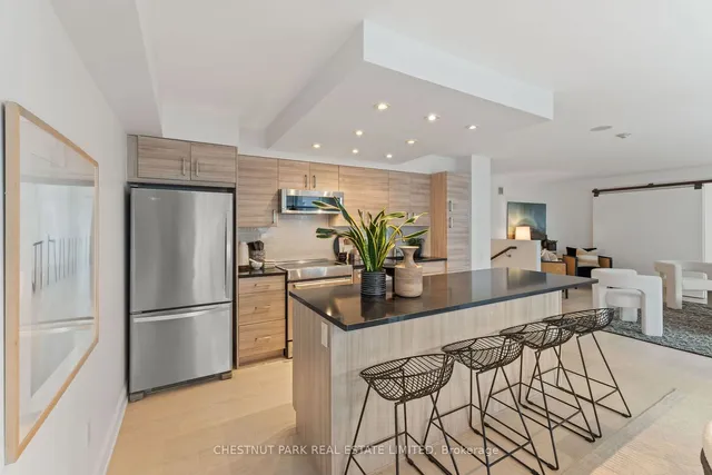 Additional property image - 2181 Yonge St Unit 311