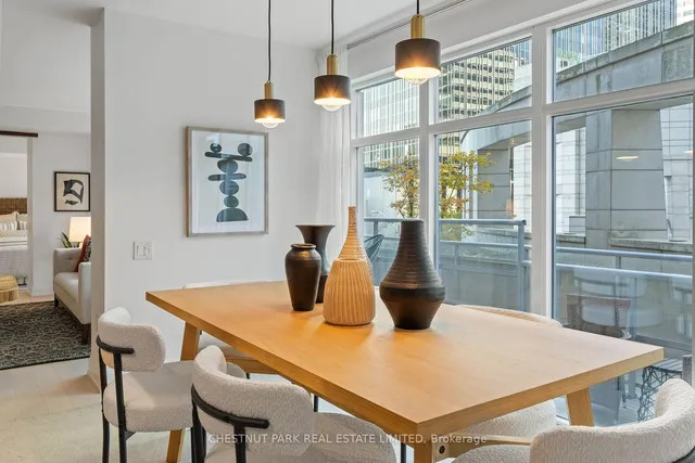 Additional property image - 2181 Yonge St Unit 311