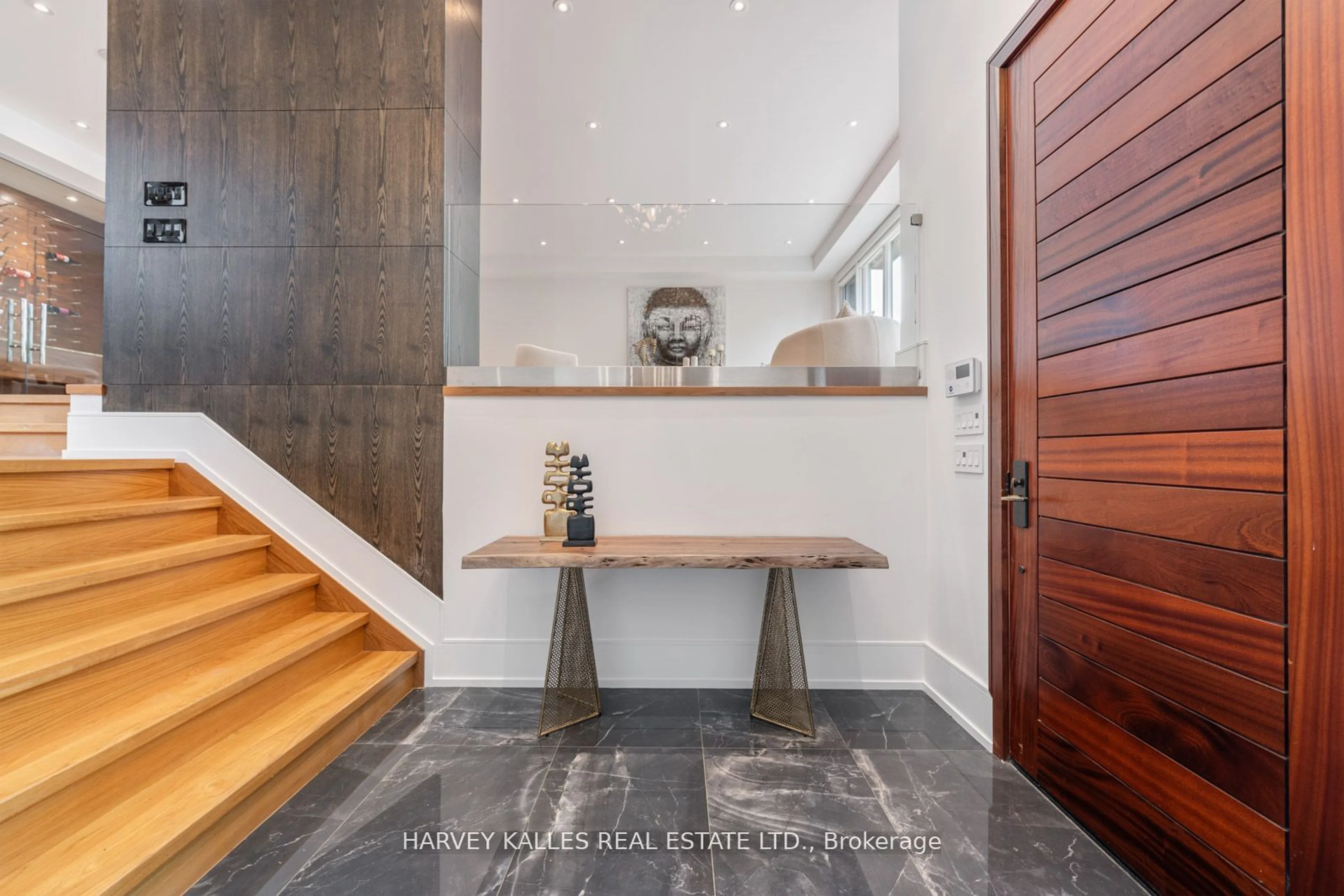 Indoor entryway, wood floors for 64 Centre Ave, Toronto Ontario M2M 2L5