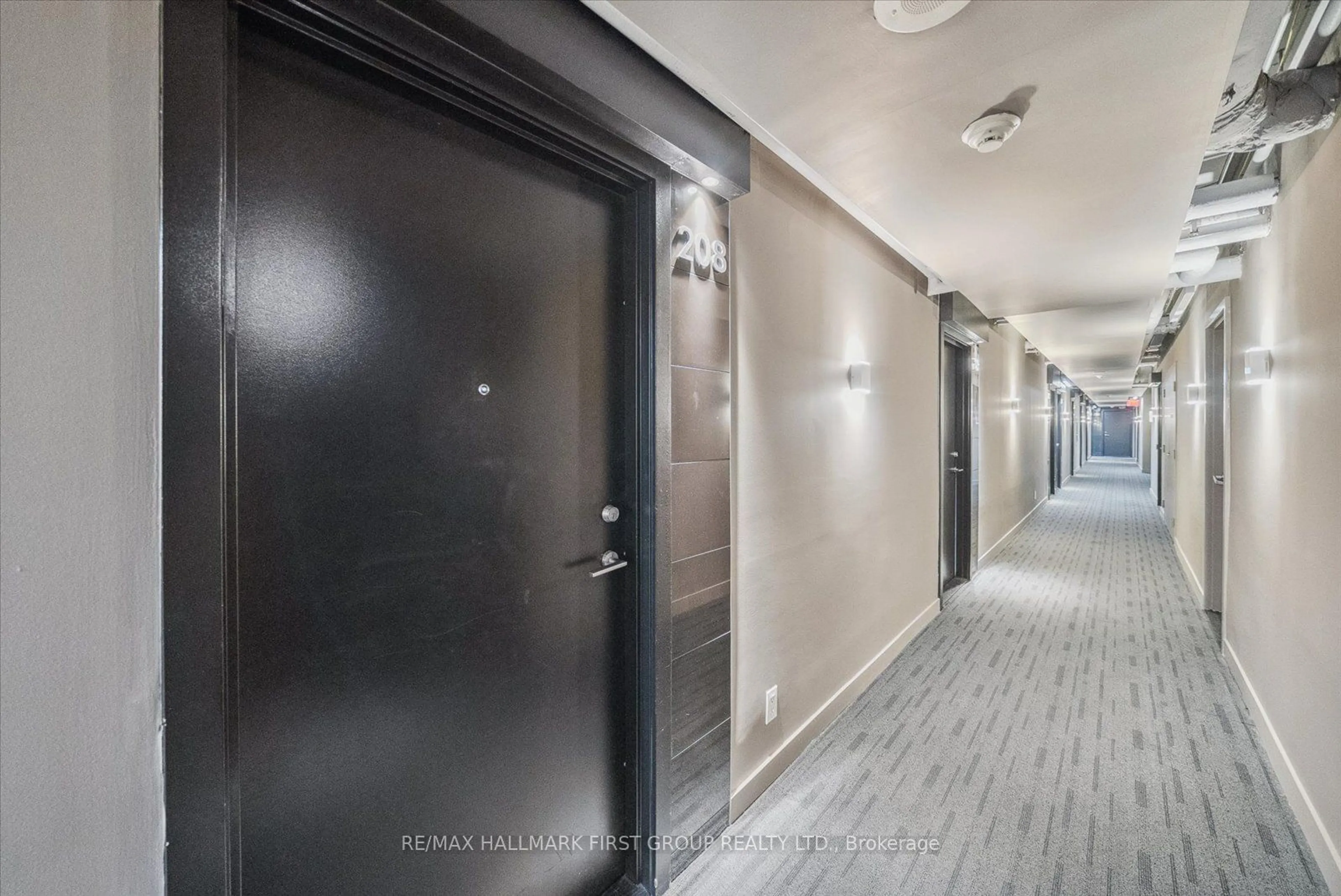 Indoor foyer, not visible floor for 318 King St #208, Toronto Ontario M5A 1K6