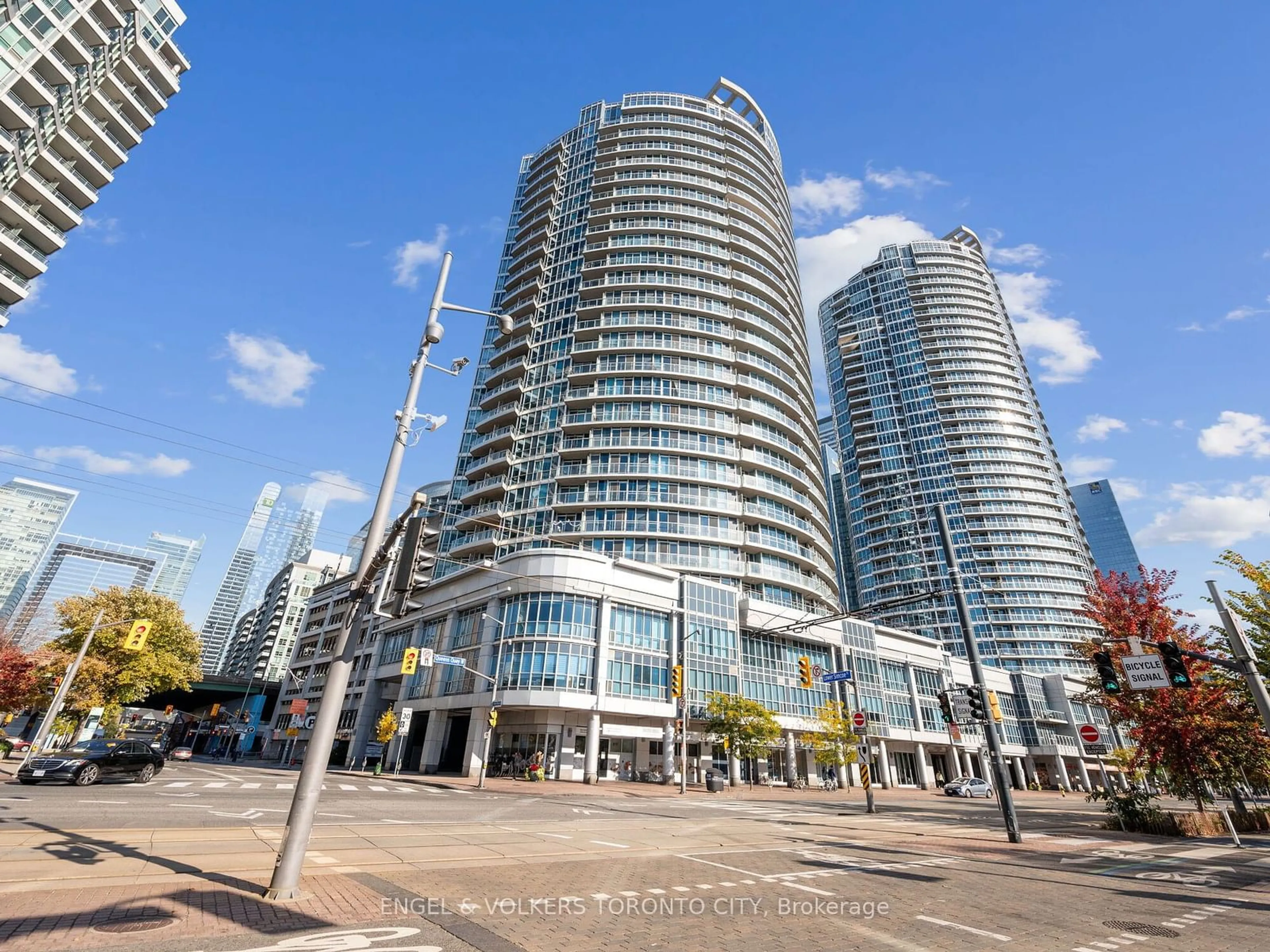 A pic from exterior of the house or condo, the street view for 218 Queens Quay Suite #202, Toronto Ontario M5J 2Y6