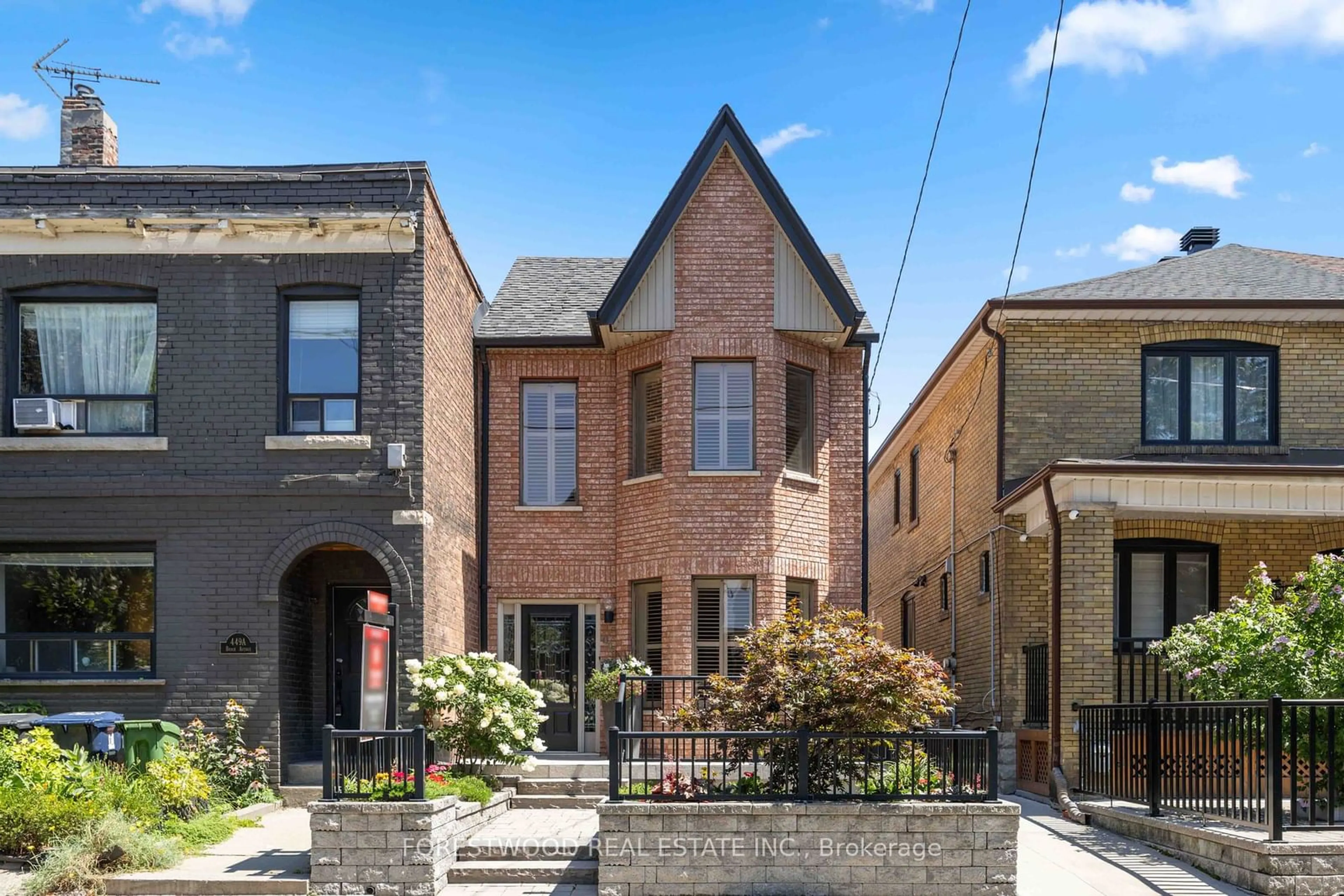 Home with brick exterior material for 449 Brock Ave, Toronto Ontario M6H 3N7