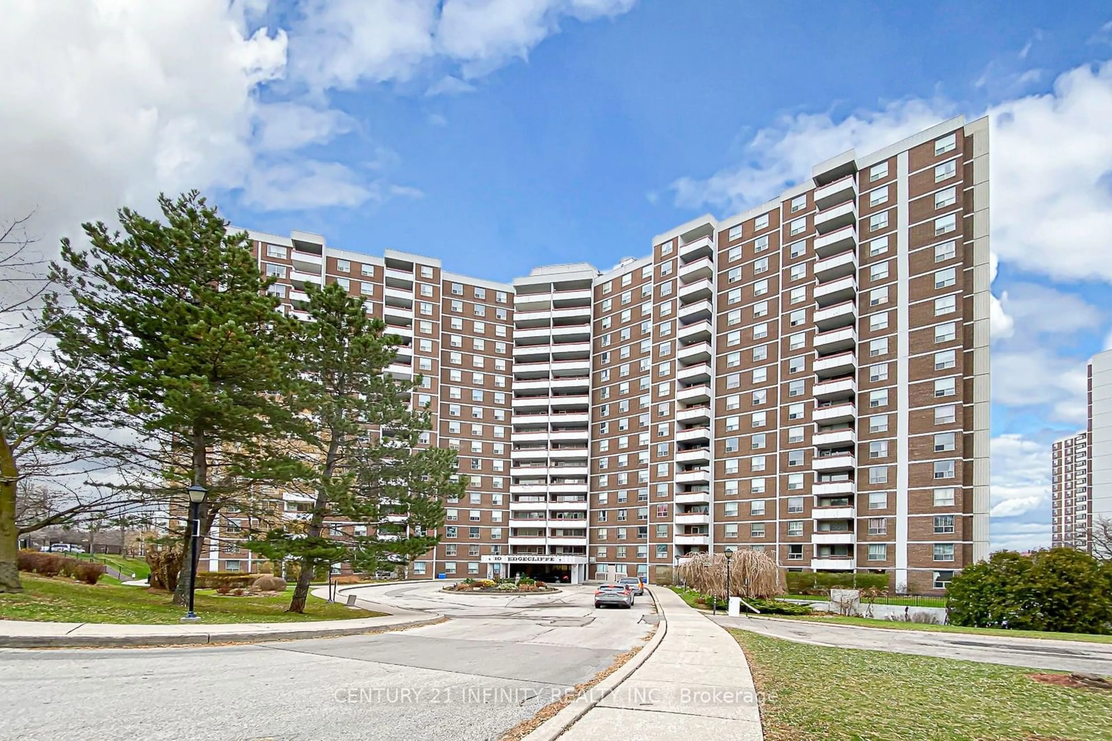 A pic from exterior of the house or condo, the front or back of building for 10 Edgecliff Gfwy #314, Toronto Ontario M3C 3A3