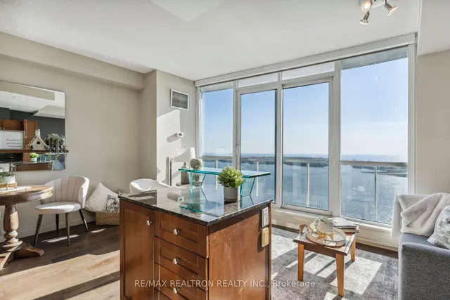 Additional property image - 208 Queens Quay Unit 3008