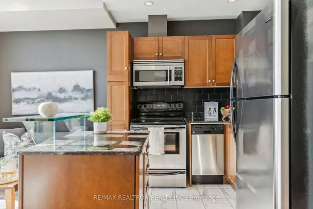 Additional property image - 208 Queens Quay Unit 3008