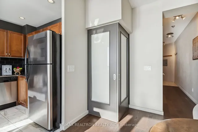 Additional property image - 208 Queens Quay Unit 3008