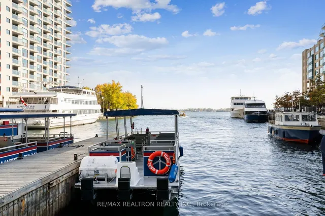 Additional property image - 208 Queens Quay Unit 3008