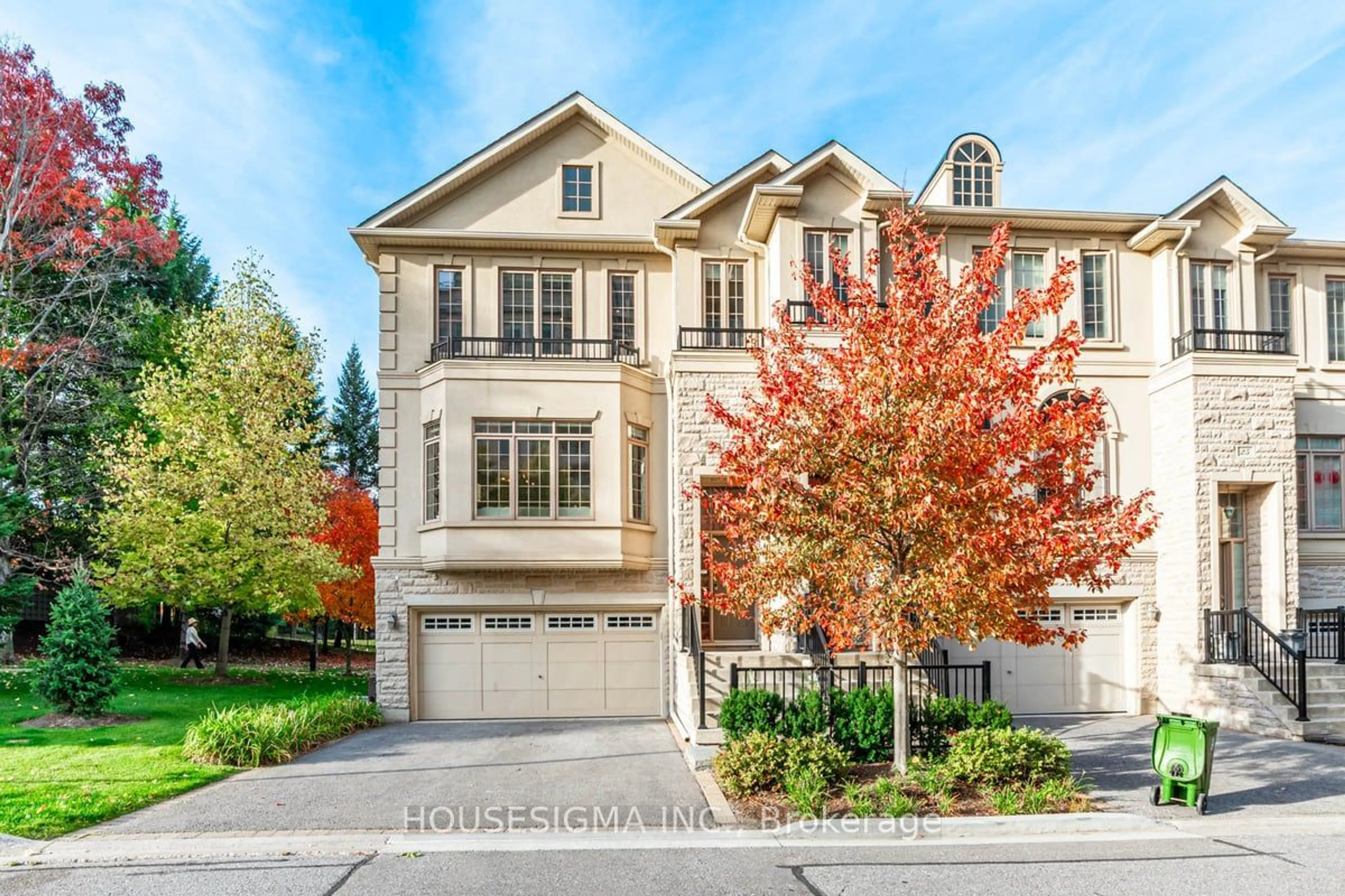 A pic from exterior of the house or condo, the street view for 21 Bloorview Pl, Toronto Ontario M2J 0B2