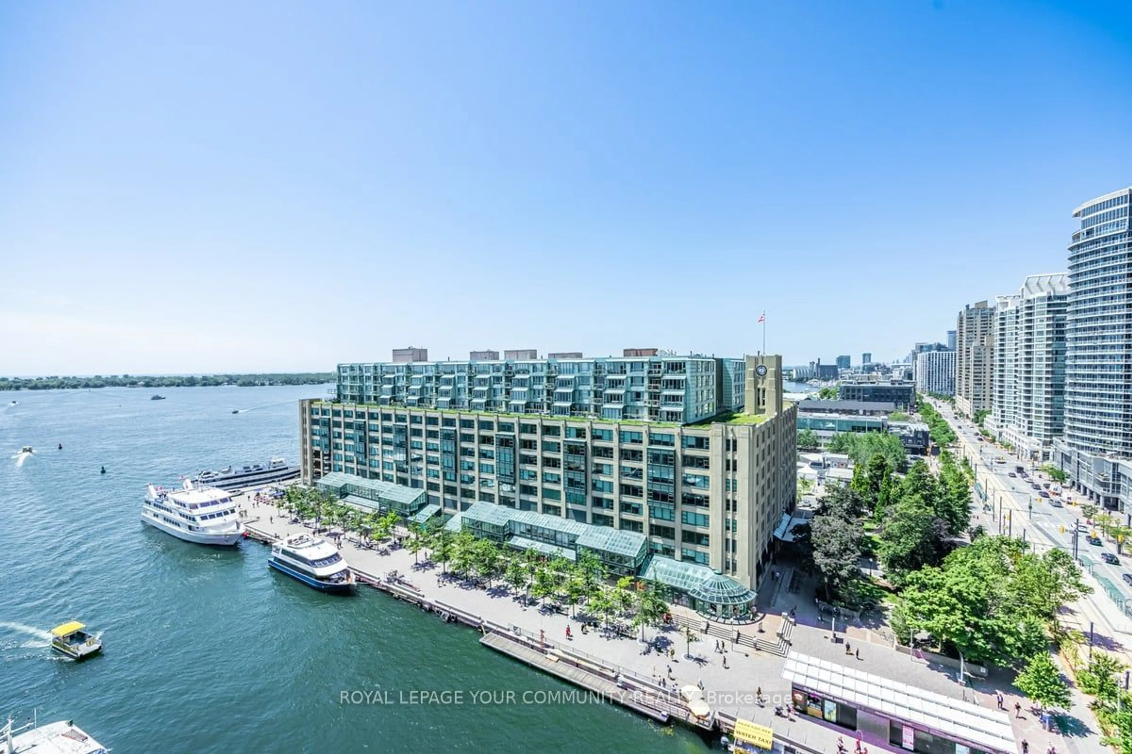 A pic from exterior of the house or condo, the view of lake or river for 77 Harbour Sq #1611, Toronto Ontario M5J 2S2