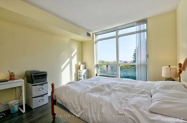Additional property image - 28 Harrison Garden Blvd Unit 511