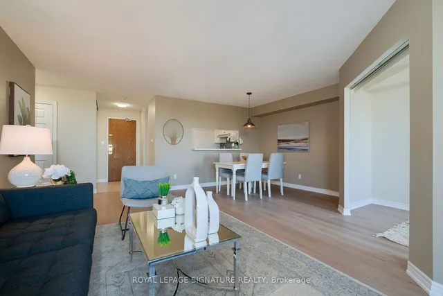 Additional property image - 1700 Eglinton Ave Unit 803