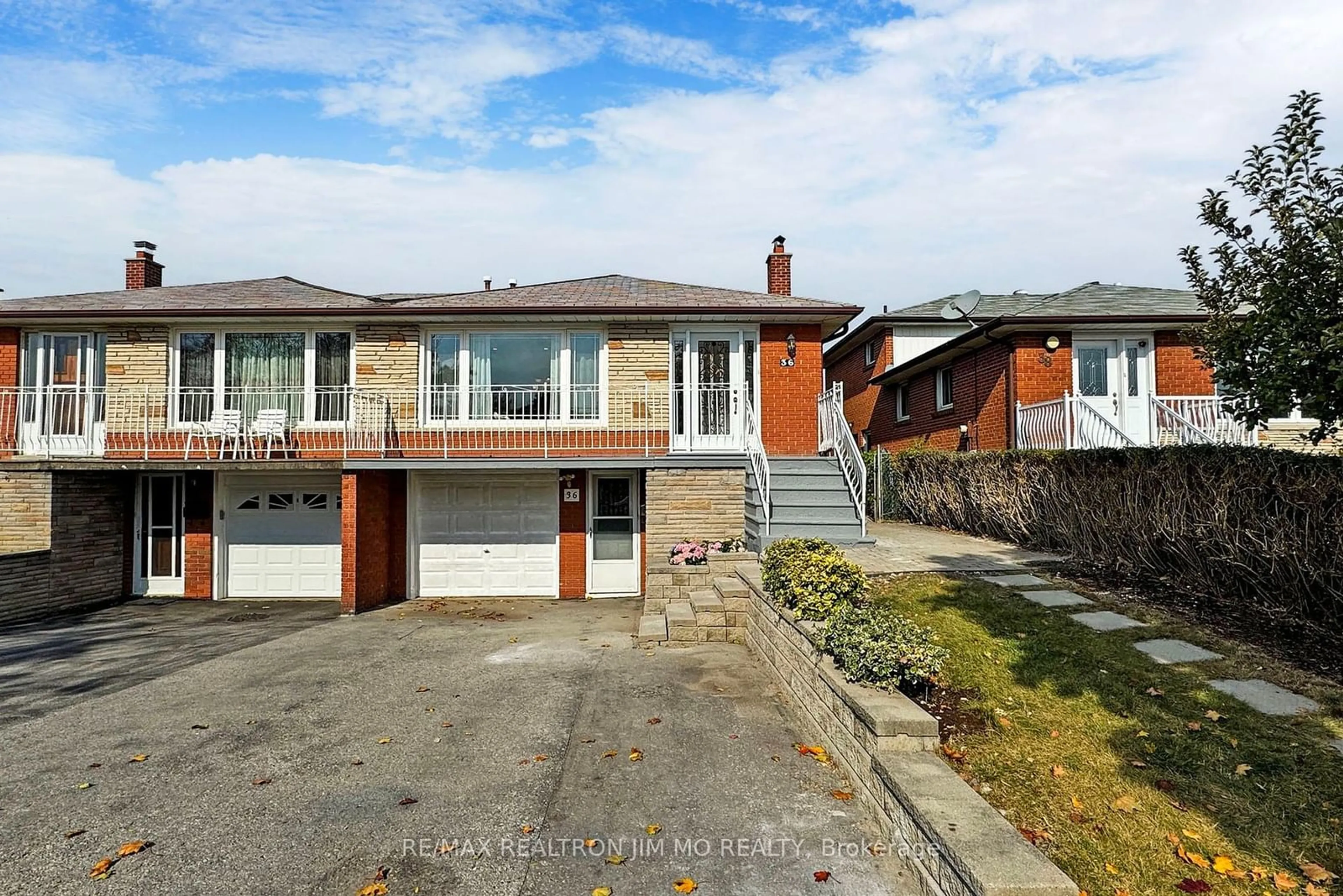 Frontside or backside of a home, the street view for 36 Warfield Dr, Toronto Ontario M2J 3S3