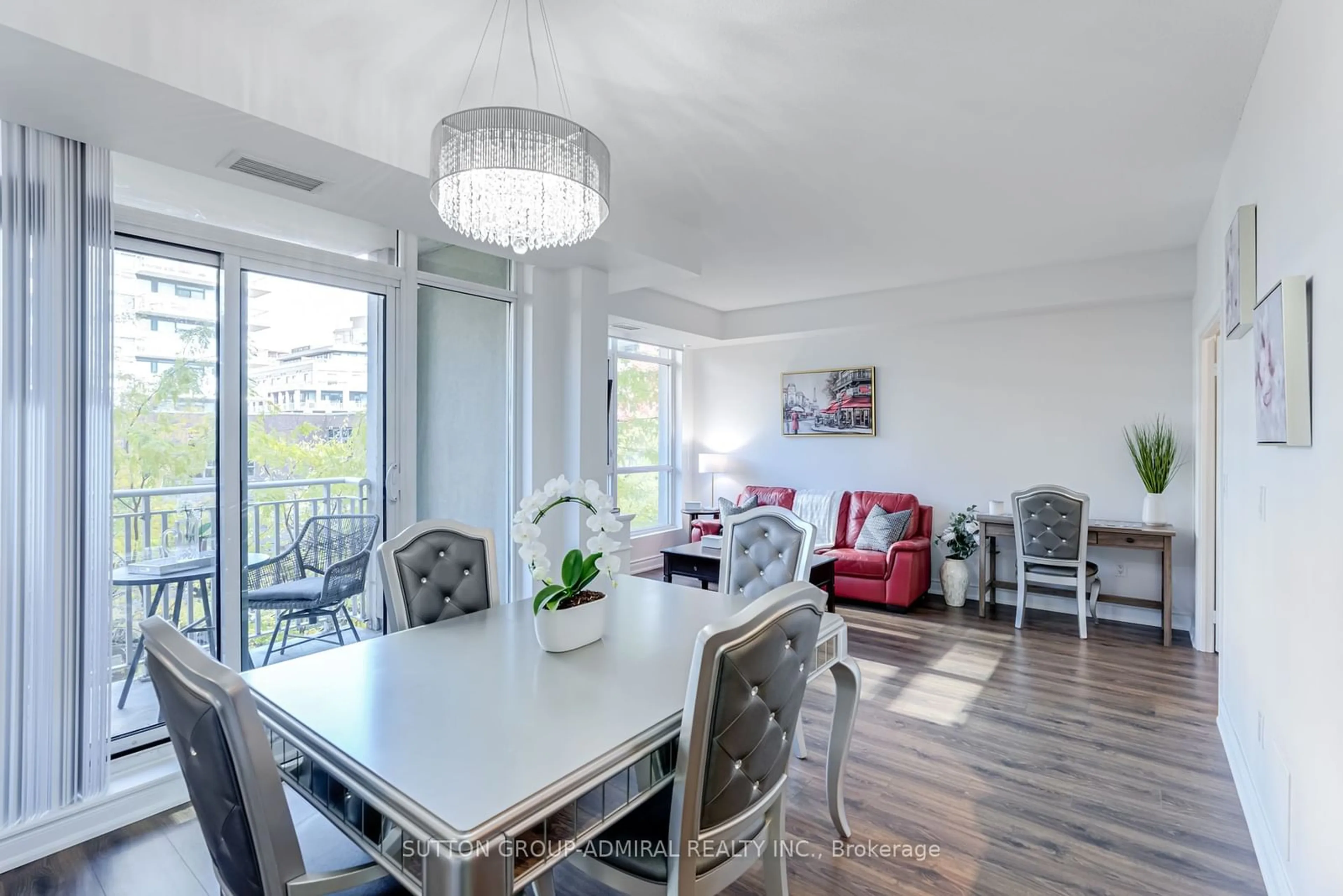 Dining room, wood floors, cottage for 21 Grand Magazine St #412, Toronto Ontario M5V 1B5