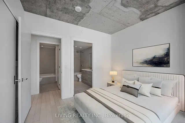 Additional property image - 224 King St Unit 1504