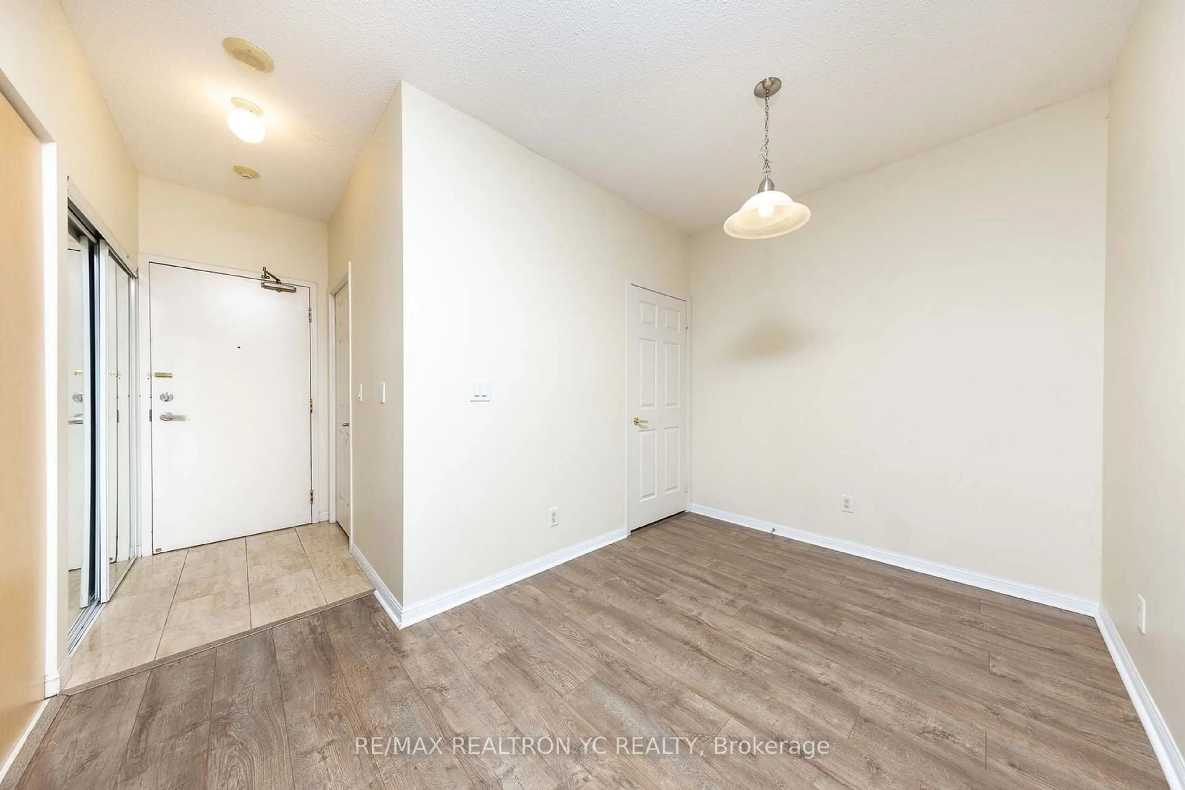 A pic of a room, not visible floor for 5940 Yonge St #PH16, Toronto Ontario M2M 4M6