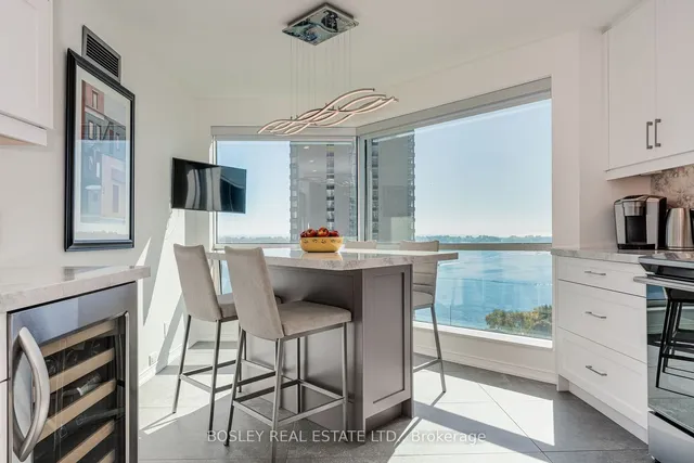 Additional property image - 10 Queens Quay Unit 2006