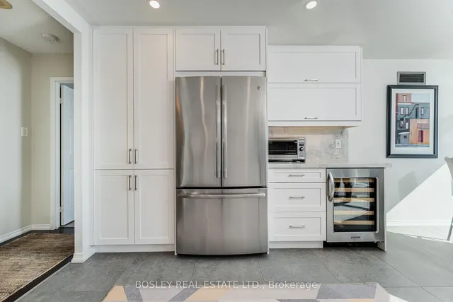 Additional property image - 10 Queens Quay Unit 2006