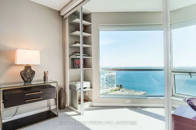 Additional property image - 10 Queens Quay Unit 2006