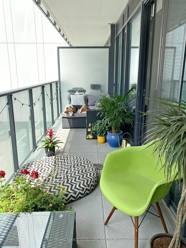 Additional property image - 185 Roehampton Ave Unit 201