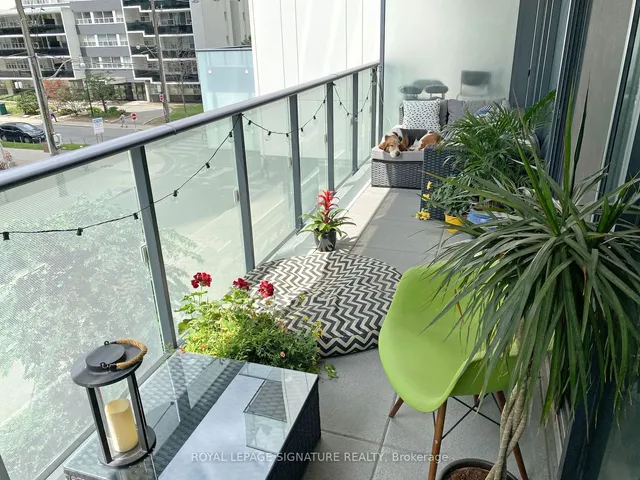 Additional property image - 185 Roehampton Ave Unit 201