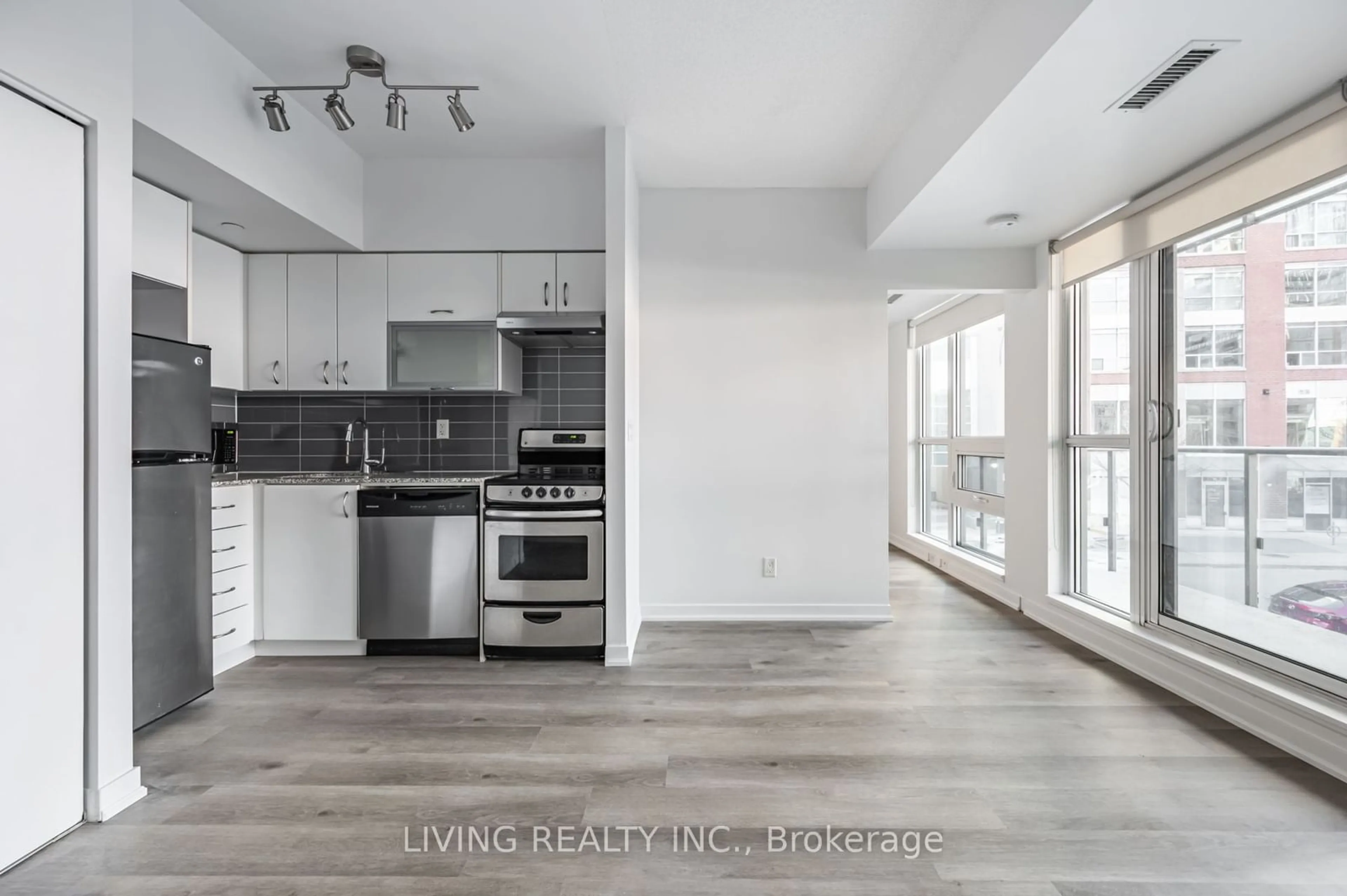 Open concept kitchen for 69 Lynn Williams St #212, Toronto Ontario M6K 3R7