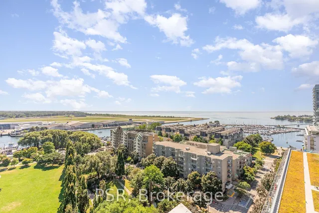 Additional property image - 650 Queens Quay Unit 921