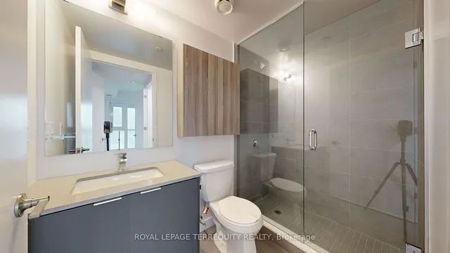 Additional property image - 8 Tippett Rd Unit 809