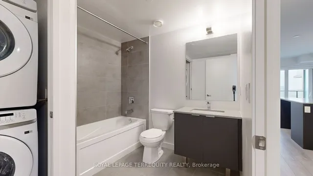 Additional property image - 8 Tippett Rd Unit 809