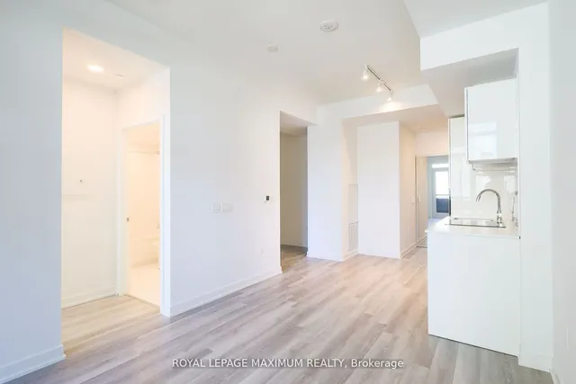 Additional property image - 234 Simcoe St Unit 720