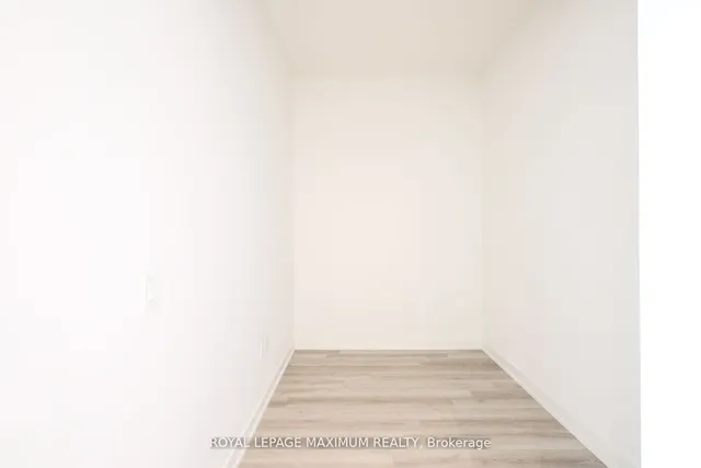 Additional property image - 234 Simcoe St Unit 720