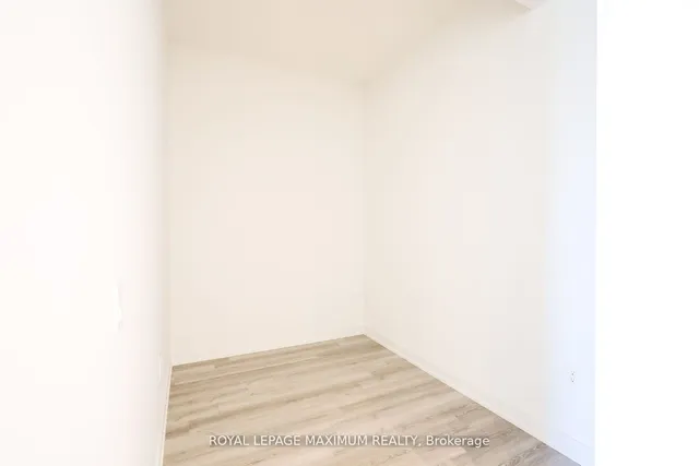 Additional property image - 234 Simcoe St Unit 720