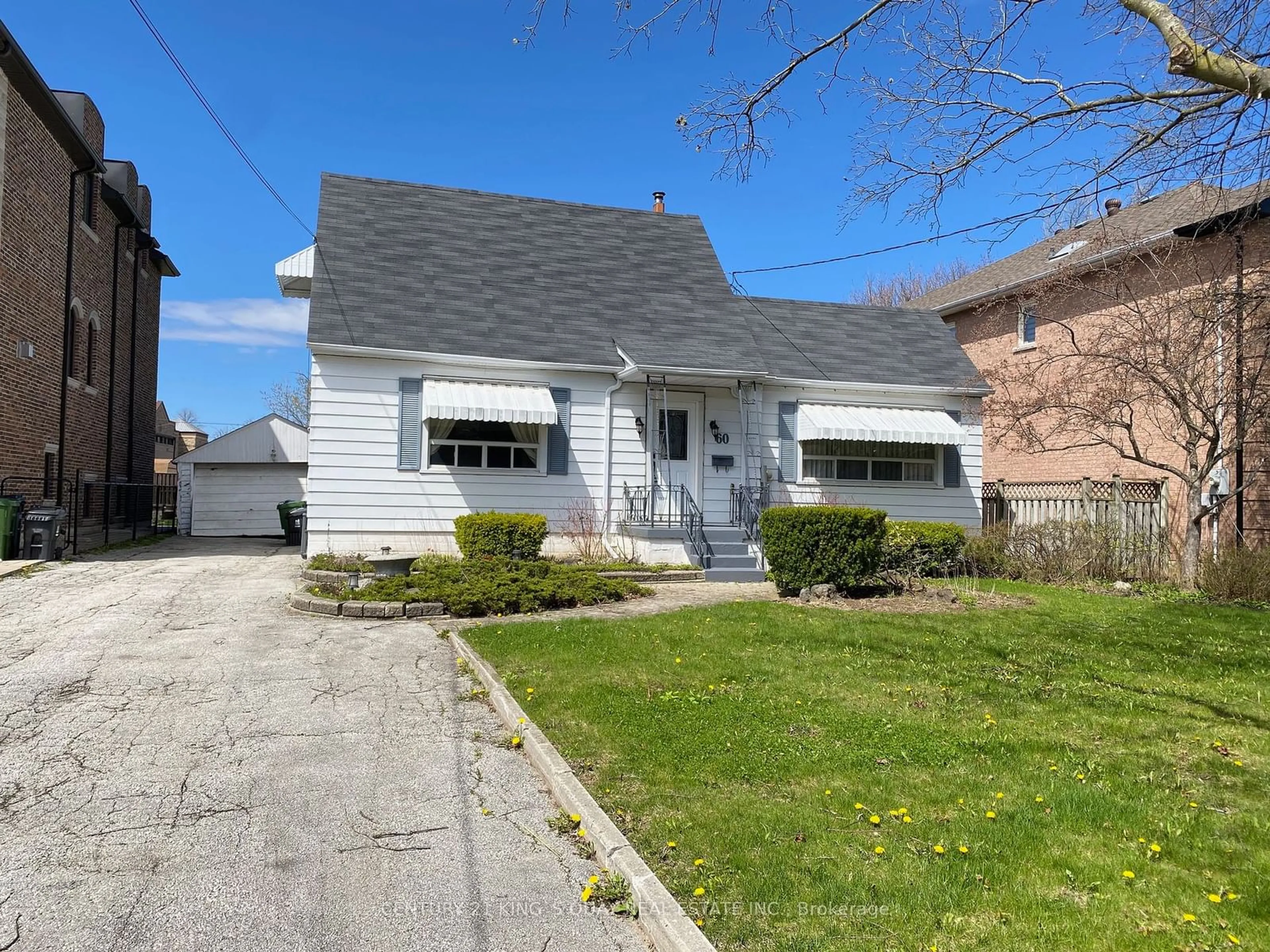 Frontside or backside of a home, the street view for 60 Northwood Dr, Toronto Ontario M2M 2K1