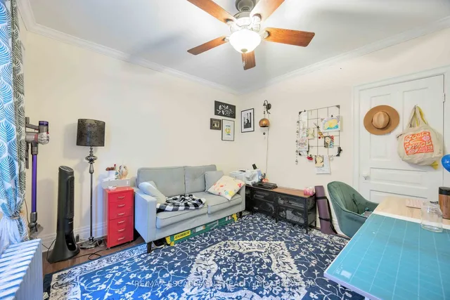 Additional property image - 689 Dovercourt Rd