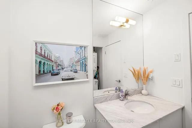 Additional property image - 51 East Liberty St Unit 1108