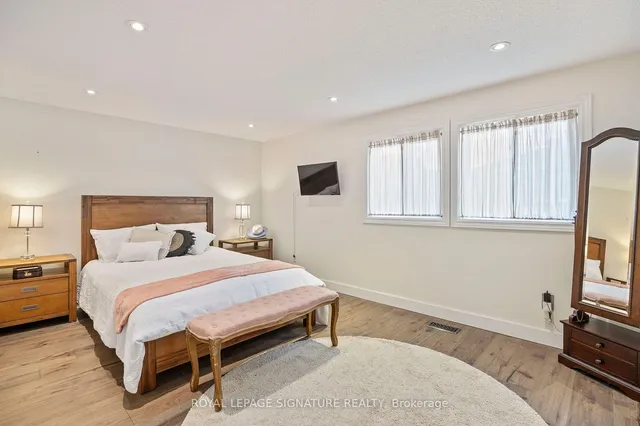 Additional property image - 96 Carnival Crt