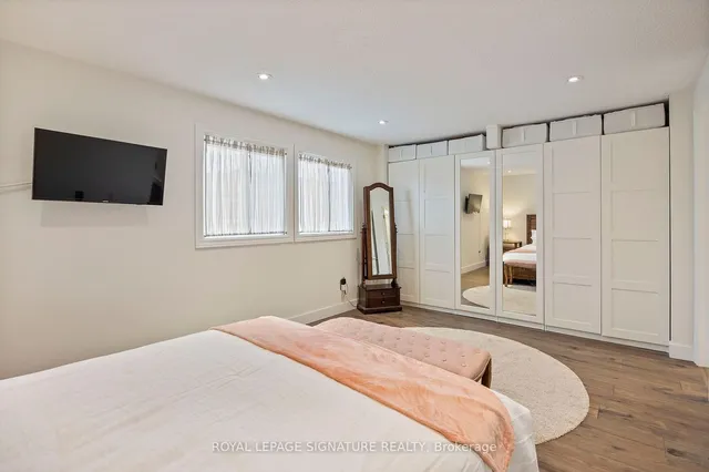 Additional property image - 96 Carnival Crt