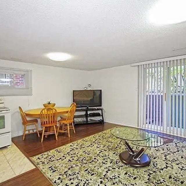 Additional property image - 96 Carnival Crt