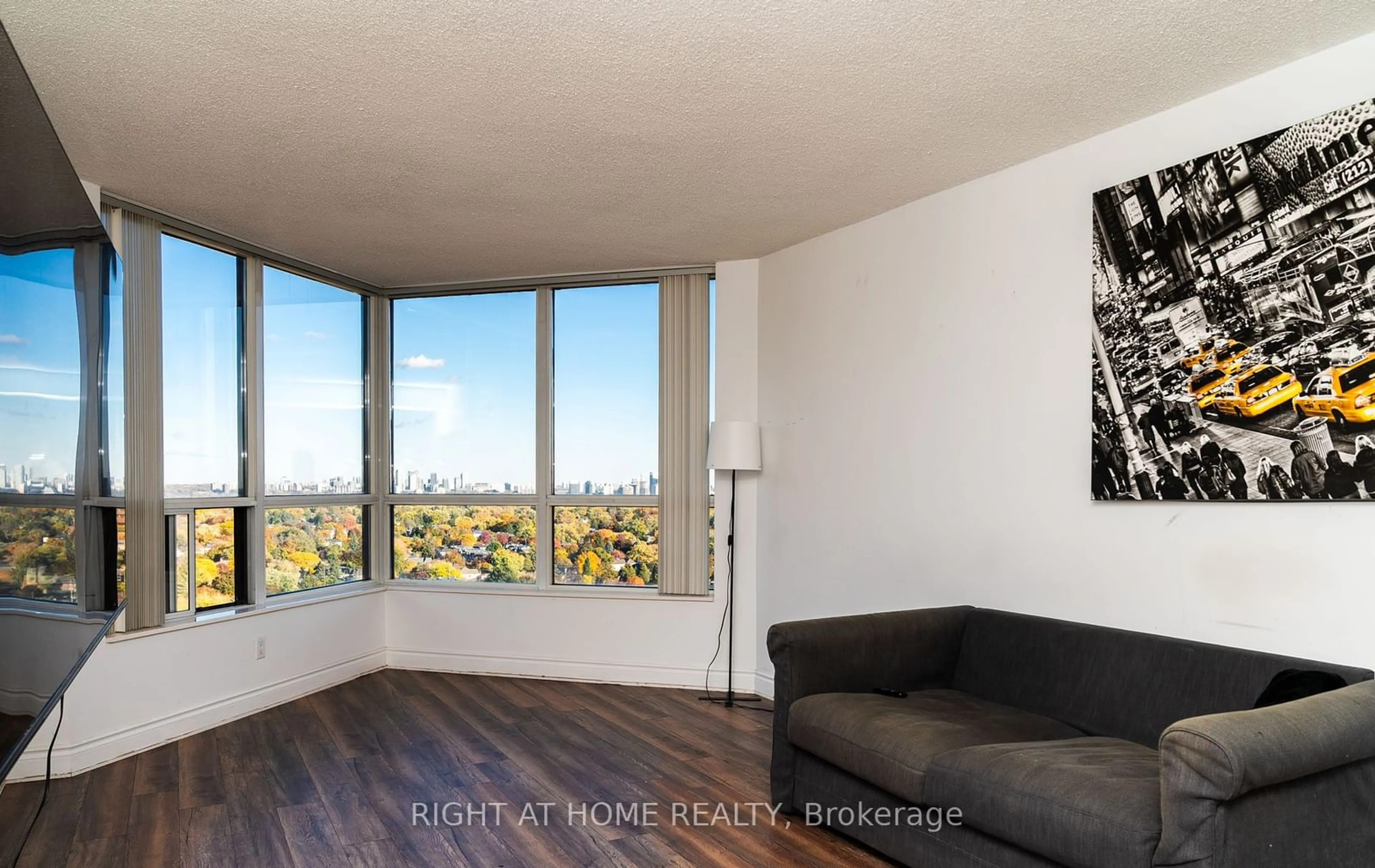 Other indoor space, wood floors for 10 Northtown Way #1814, Toronto Ontario M3H 5S9