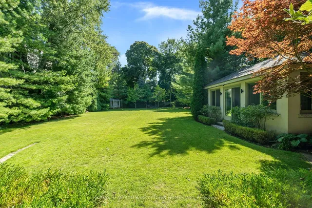 Additional property image - 227 Lytton Blvd