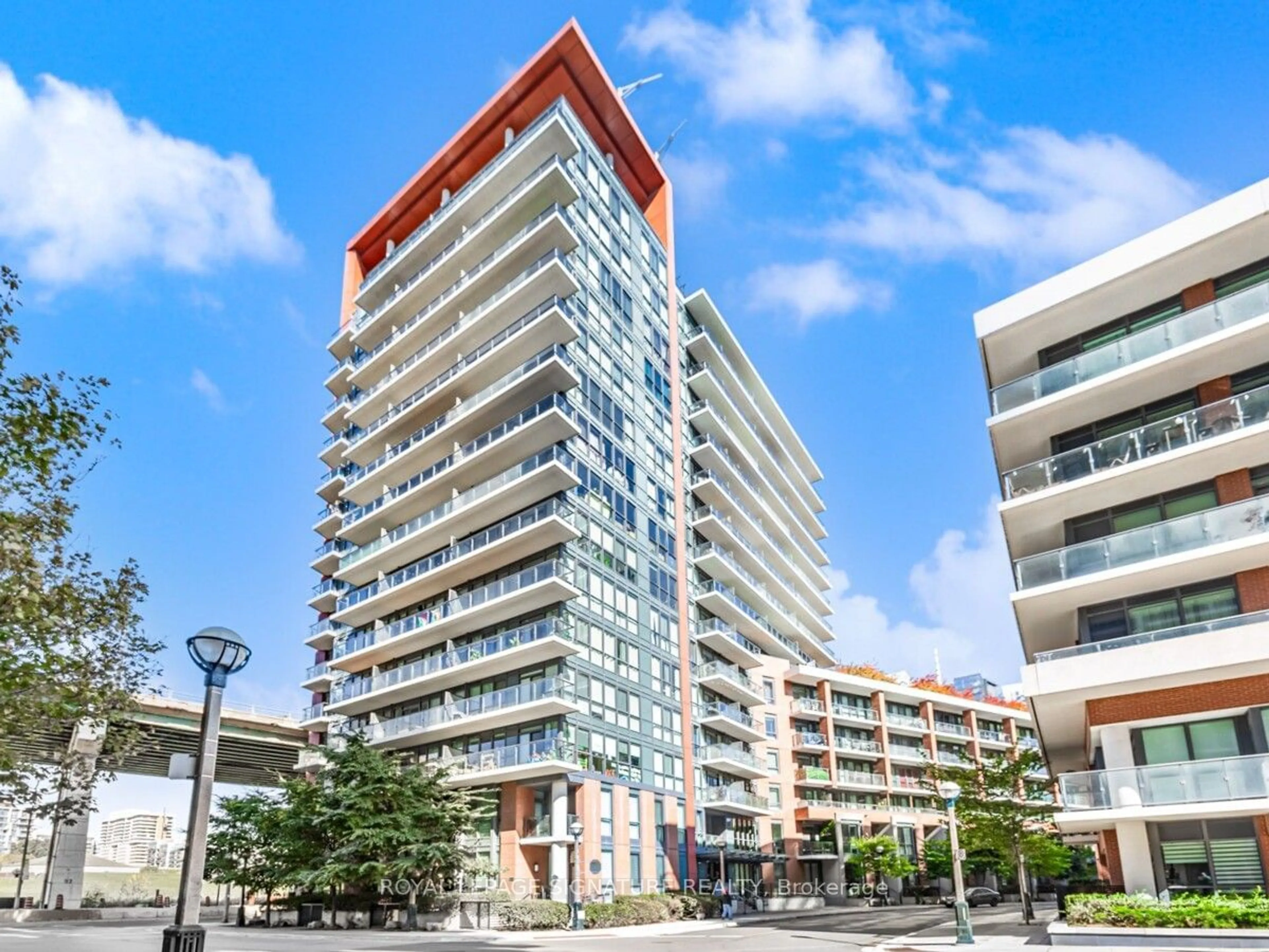 A pic from exterior of the house or condo, the front or back of building for 50 Bruyeres Mews #605, Toronto Ontario M5V 0H8