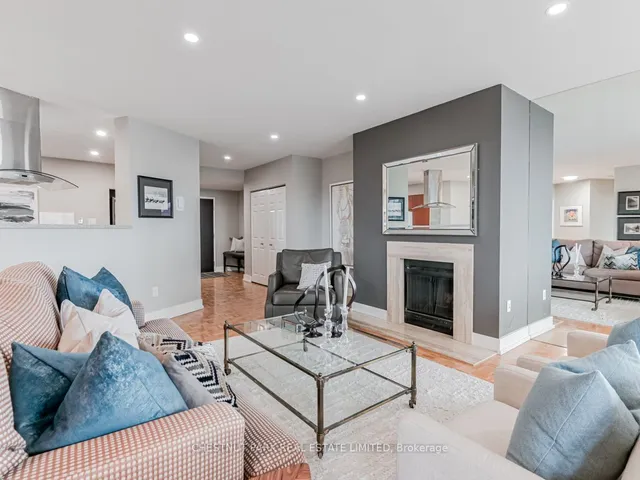 Additional property image - 15 Mcmurrich St Unit 1502