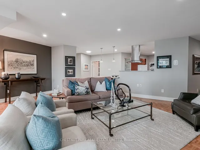 Additional property image - 15 Mcmurrich St Unit 1502